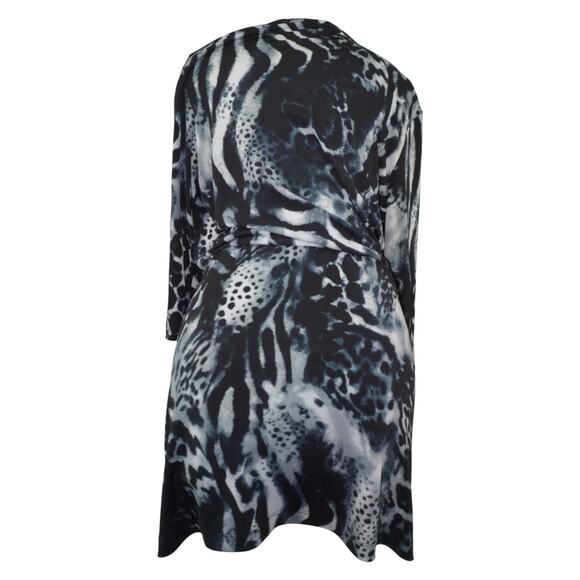 Chico’s Animal Print Wrap Dress Black Gray Long Sleeve Mini Size 1 Medium - Picture 6 of 9